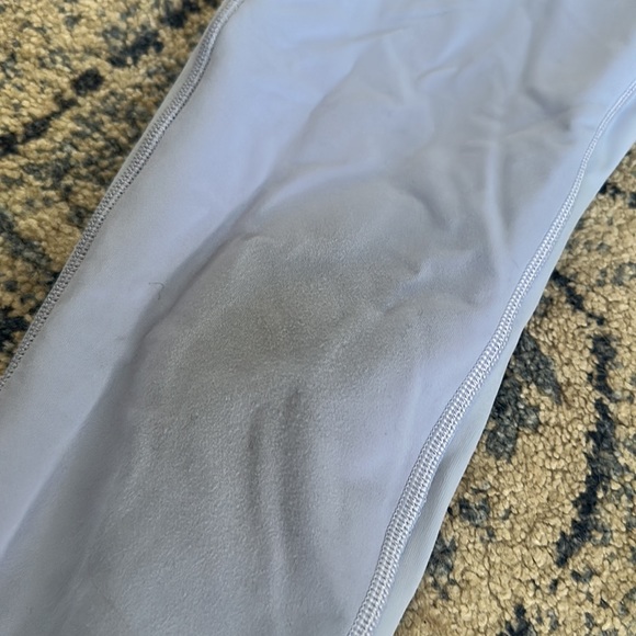 Lululemon periwinkle 7/8 leggings - Picture 3 of 5